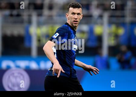 Mailand, Italien. 23. April 2022. Ivan Perisic vom FC Internazionale reagiert während des Fußballspiels der Serie A zwischen dem FC Internazionale und AS Roma im Stadion San Siro in Mailand (Italien) am 23.. April 2021. Foto Andrea Staccioli/Insidefoto Kredit: Insidefoto srl/Alamy Live News Stockfoto