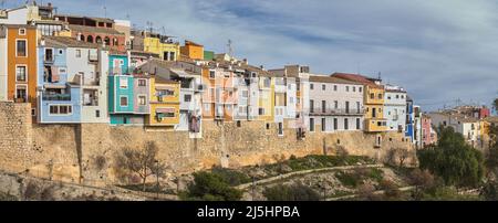 Hängehäuser von Vila joiosa, Villajoyosa, Provinz Alicante, Spanien, Europa Stockfoto