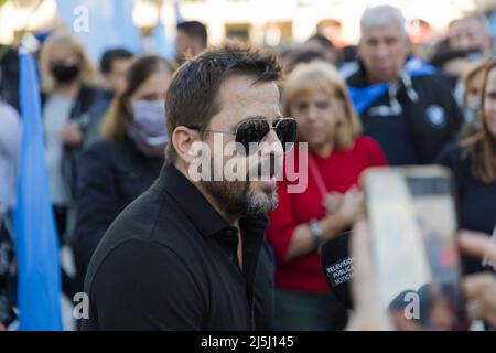 Buenos Aires, Argentinien, 23.. April 2022. Der nationale Abgeordnete Martin Tetenz unterstützte den marsch der selbsteinberufenden ländlichen Produzenten. (Esteban Osorio/Alamy Live News) Stockfoto