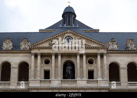 Architektonisches Detail des Musée de l'Armée (Armeemuseum), des französischen Militärmuseums in Les Invalides, 7. Arrondissement, Paris Stockfoto