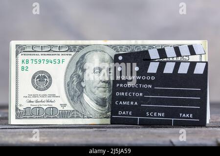 Filmindustrie und Geld. Krisen- und Ertragskonzept Stockfoto