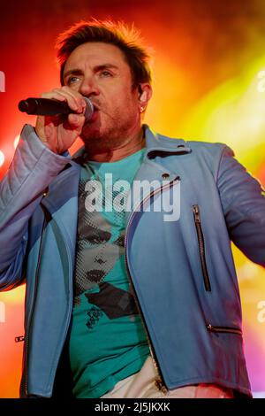 ZAGREB, KROATIEN - 29. AUGUST 2017: Duran Duran Papier Götter auf Tour 2017 Salata Zagreb. Simon Le Bon Sänger der Band Duran Duran auf der Bühne Stockfoto