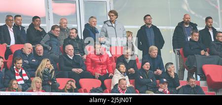 Giovane Elber, Ivica Olic, Dieter und Uli HOENESS (ehemaliger Präsident des FCB), Ehrenpräsident, Andreas jung, Marketingdirektor und Vorstandsmitglied des FCB Jan-Christian Dreesen , geschäftsführender Finanzdirektor des FCB Oliver KAHN, CEO des FCB, Vorsitzender der FC Bayern München AG, Herbert HAINER, FCB-Präsident und Ex-CEO Adidas Prof. Dr. Dieter Mayer 2. Vize Präsident des FC Bayern München e.V. Alexander (Sascha) ZVEREV, GER-Freundin Simone Thomalla, Bastian SCHWEINSTEIGER, Co-Moderator ARD , Markus Soeder, Söder, bayerischer Ministerpräsident, Ministerpraesident, Bayern, CSU, Politiker, In der Matte Stockfoto