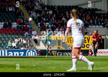 Leicester, Großbritannien. 24. April 2022. Starten Sie während des TikTok Womens Six Nations-Spiels zwischen England und Irland im Mattioli Woods Welford Road Stadium in Leicester, England. Marcelo Poletto/SPP Credit: SPP Sport Press Photo. /Alamy Live News Stockfoto