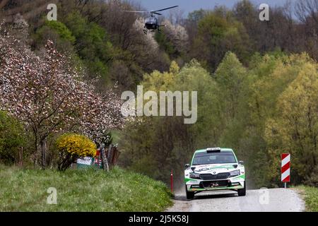 23 GRYAZIN Nikolay (raf), ALEXANDROW Konstantin (raf), Toksport WRT 2, Skoda Fabia Evo, Aktion während der Croatia Rally 2022, 3. Runde der WRC World Rally Car Championship 2022, vom 21. Bis 24. April 2022 in Zagreb, Kroatien - Foto Nikos Katikis / DPPI Stockfoto