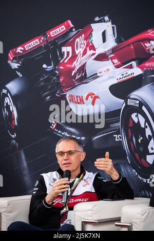 Mediengespräch mit TAVARES Carlos (por), CEO der Stellantis-Gruppe während des Formel 1 Grand Premio del Made in Italy e dell'Emilia-Romagna 2022, 4. Runde der FIA Formel 1 Weltmeisterschaft 2022, auf dem Imola Circuit, vom 22. Bis 24. April 2022 in Imola, Italien - Photo Germain Hazard / DPPI Stockfoto