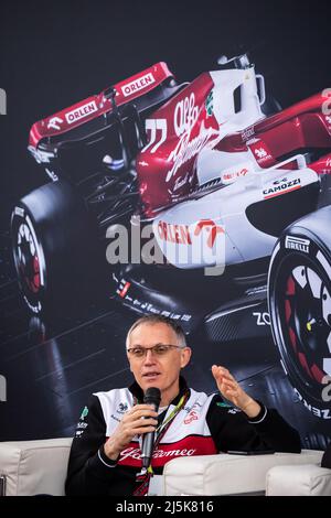 Mediengespräch mit TAVARES Carlos (por), CEO der Stellantis-Gruppe während des Formel 1 Grand Premio del Made in Italy e dell'Emilia-Romagna 2022, 4. Runde der FIA Formel 1 Weltmeisterschaft 2022, auf dem Imola Circuit, vom 22. Bis 24. April 2022 in Imola, Italien - Photo Germain Hazard / DPPI Stockfoto