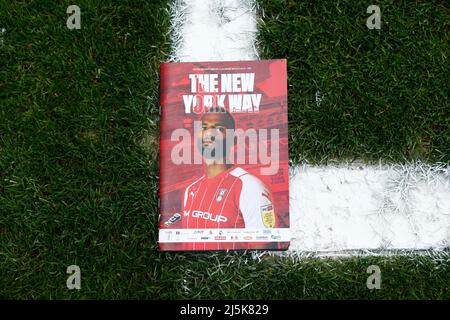 Das offizielle Spieltagsprogramm, das vor dem 1-Spiel der Sky Bet League im AESSEAL New York Stadium, Rotherham, gesehen wurde. Bilddatum: Samstag, 23. April 2022. Stockfoto