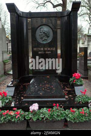 Grabmal von Hector Berlioz auf dem Friedhof von Montmartre Stockfoto