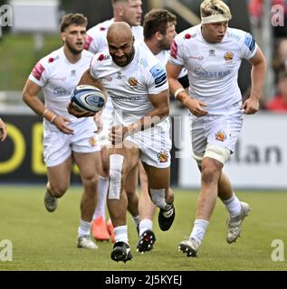 Barnett, Großbritannien. 24. April 2022. Premiership Rugby. Saracens V Exeter Chiefs. StoneX Stadium. Barnett. Olly Woodburn (Exeter Chiefs) macht beim Rugby-Match Saracens V Exeter Chiefs Gallagher Premiership eine Pause. Kredit: Sport In Bildern/Alamy Live Nachrichten Stockfoto