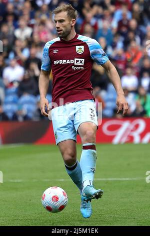 Burnley, Großbritannien. 24. April 2022. Charlie Taylor aus Burnley beim Premier League-Spiel zwischen Burnley und Wolverhampton Wanderers am 24. 2022. April im Turf Moor in Burnley, England. (Foto von Tony Taylor/phcimages.com) Quelle: PHC Images/Alamy Live News Stockfoto