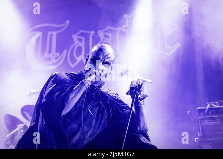 Oslo, Norwegen. 17., April 2022. Die norwegische Black Metal Band Taake spielt im Rahmen des Festivals Inferno Metal Festival 2022 in Oslo ein Live-Konzert im Rockefeller. Hier ist Sänger Hoest live auf der Bühne zu sehen. (Foto: Gonzales Photo - Terje Dokken). Stockfoto