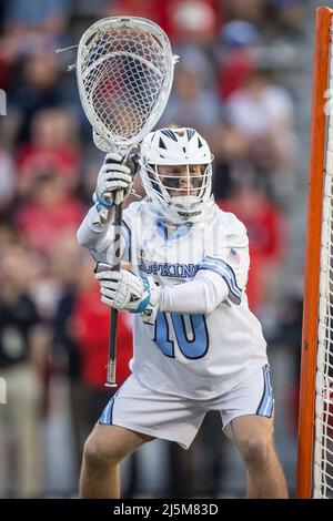 23. April 2022: Johns Hopkins-Goalie Tim Marcille (10) im Tor beim ncaa Männer Lacrosse Regular Season Finale zwischen den Maryland terrapins und den Johns Hopkins Blue Jays im Homewood Field in Baltimore, Maryland Fotograf: Cory Royster Stockfoto