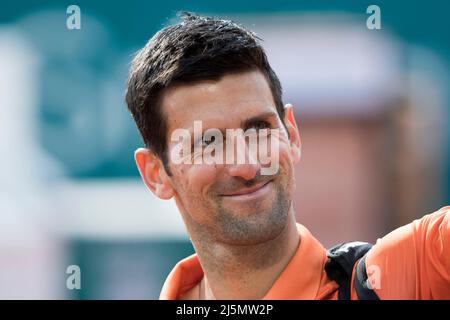 Belgrad, Serbien, 23.. April 2022. Novak Djokovic aus Serbien reagiert nach dem Sieg am sechsten Tag des Turniers Serbia Open ATP 250 im Novak Tennis Center in Belgrad, Serbien. 23. April 2022. Kredit: Nikola Krstic/Alamy Stockfoto