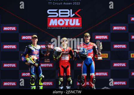 TT Assen Circuit of Assen, Assen (Niederlande), Niederlande, 24. April 2022, Nr. 19 Alvaro Bautista ESP Ducati Panigale V4R ARUBA.IT Racing - Ducati 1. Nr. 55 Andrea Locatelli ITA Yamaha YZF R1 Pata Yamaha Whit Brixx WorldSBK 2. Nr. 7 Iker Lecuona ESP Honda CBR1000 RR-R Team HRC 3. Während der Motul Dutch Round - FIM Superbike World Championship 2022 - Race 2 - World Superbike - SBK Stockfoto