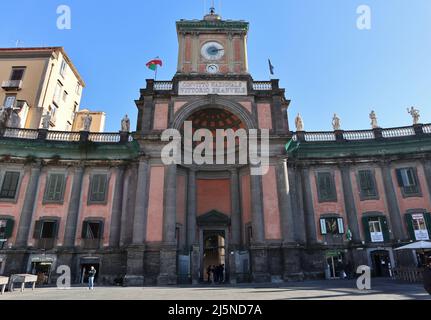 Napoli - Convitto Nazionale a Piazza Dante Stockfoto