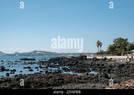 Seestücke des Dorfes Wimi-ri, Jeju Olle Trail Route 5 auf der Insel Jeju, Korea Stockfoto