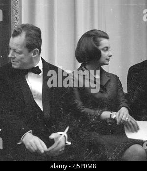 Zur Hochzeit von Prinzessin Marie Cecile von Preußen mit Herzog Friedrich August von Oldenburg: Willy Brandt. [Automatisierte Übersetzung] Stockfoto