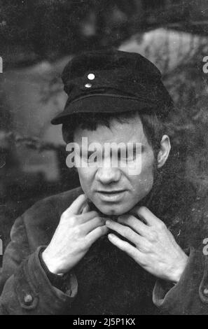 Dreharbeiten zum Film „Hannibal Brooks“ vor Ort in Vorarlberg. Schauspieler Michael J. Pollard. [Automatisierte Übersetzung] Stockfoto