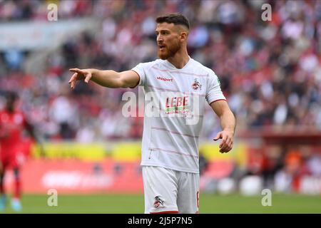 KÖLN, DEUTSCHLAND - APRIL 23 2022: Fußballspiel Bundesliga Köln - Arminia Stockfoto