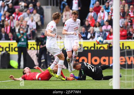 KÖLN, DEUTSCHLAND - APRIL 23 2022: Fußballspiel Bundesliga Köln - Arminia Stockfoto
