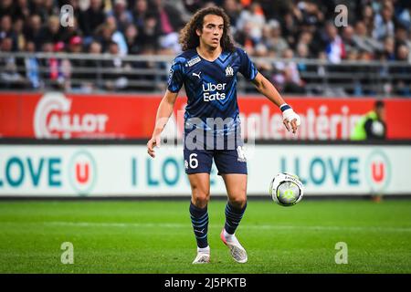 Reims, Frankreich, Frankreich. 24. April 2022. Matteo GUENDOUZI aus Marseille während des Ligue 1-Spiels zwischen Stade de Reims und Olympique de Marseille (OM) im Auguste Delaune-Stadion am 24. April 2022 in Reims, Frankreich. (Bild: © Matthieu Mirville/ZUMA Press Wire) Stockfoto
