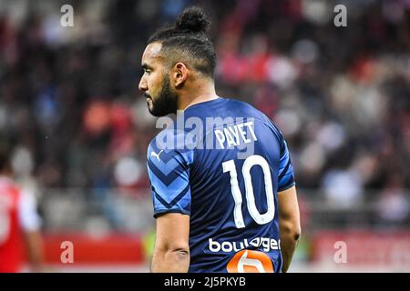 Reims, Frankreich, Frankreich. 24. April 2022. Dimitri PAYET aus Marseille während des Ligue 1-Spiels zwischen Stade Reims und Olympique de Marseille (OM) im Auguste Delaune-Stadion am 24. April 2022 in Reims, Frankreich. (Bild: © Matthieu Mirville/ZUMA Press Wire) Stockfoto