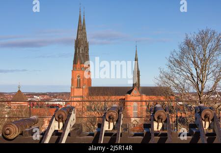 Kirchtürme aus dem 13.. Jahrhundert gotische französische gotische Kathedrale von Uppsalen (Uppsale Domkyrka) die höchste in Skandinavien, Uppsalen, Uppland, Schweden Stockfoto