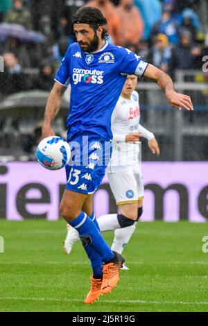 Empoli, Italien. 24. April 2022. Sebastiano Luperto (Empoli) während des FC Empoli gegen SSC Napoli, italienische Fußballserie A Spiel in Empoli, Italien, April 24 2022 Quelle: Independent Photo Agency/Alamy Live News Stockfoto