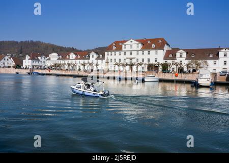 Der neue Hafen von Bad Karlshafen, Weserbergland, Hessen, Deutschland, Europa Stockfoto