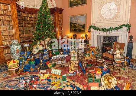 Eine viktorianische Weihnachtsmesse im Harewood House, West Yorkshire, England Stockfoto