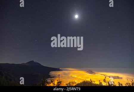 Sterne bei Nacht im el teide teneriffa Stockfoto