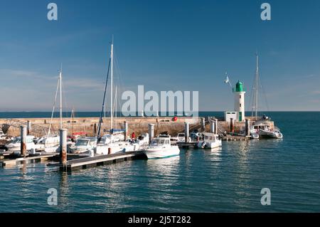 Der Hafen, La Flotte-en-Re, aufgeführt als eines der schönsten Dörfer Frankreichs, Ile de Re, Charente-Maritime (17), Nouvelle Aquitaine Region, Fra Stockfoto