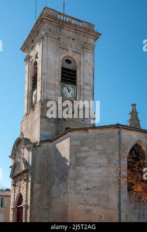 Glockenturm der Kirche Saint-Martin, Saint-Martin-de-Re, Ile de Re, Charente-Maritime (17), Nouvelle Aquitaine, Frankreich Stockfoto