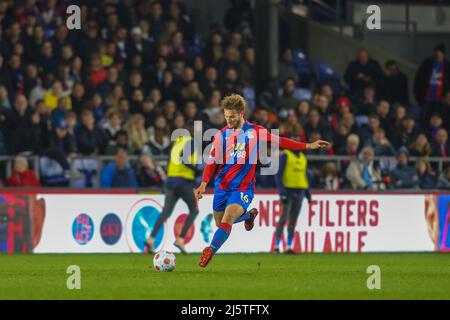 25.. April 2022; Selhurst Park, Crystal Palace, London, England; Premier League Football, Crystal Palace gegen Leeds; Joachim Andersen von Crystal Palace Stockfoto