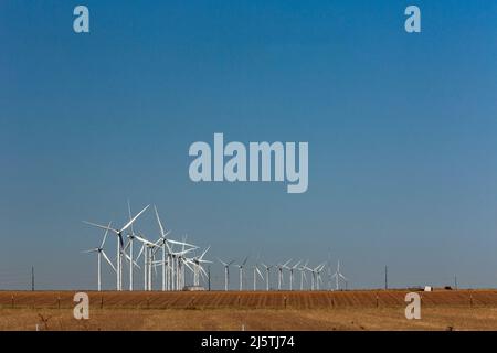 Conway, Texas - Ein Windpark im texanischen Panhandle, östlich von Amarillo. Stockfoto