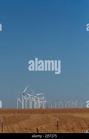 Conway, Texas - Ein Windpark im texanischen Panhandle, östlich von Amarillo. Stockfoto