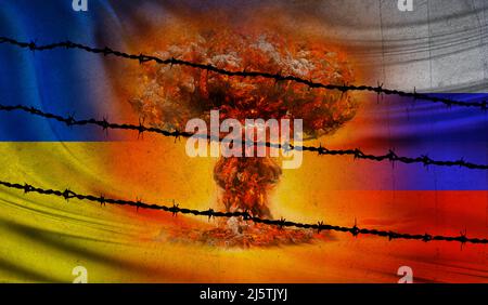 Grunge Flaggen der Ukraine und der Russischen Föderation mit Atombombenexplosion. Konzept der schlechten Beziehungen zwischen der Ukraine und Russland. Abbildung Stockfoto