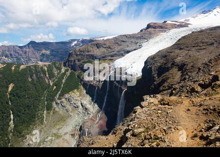 Berg Tronador und Gletscher von Alerce und Castano Overa Stockfoto