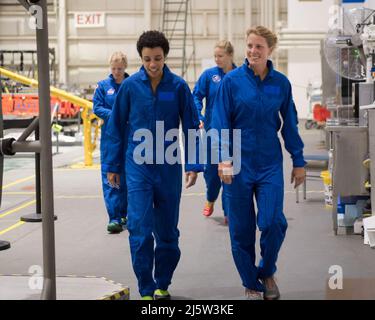 Datum: 08-23-2017 Ort: Sonny Carter NBL Thema: ASCAN Water Survival Training mit Zena Cardman, Jonny Kim, Warren Hoburg, Loral O' Hara, Jennifer Sidey und Jessica Watkins Fotograf: David DeHoyos Stockfoto