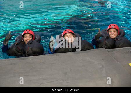 Datum: 08-23-2017 Ort: Sonny Carter NBL Thema: ASCAN Water Survival Training mit Zena Cardman, Jonny Kim, Warren Hoburg, Loral O' Hara, Jennifer Sidey und Jessica Watkins Fotograf: David DeHoyos Stockfoto