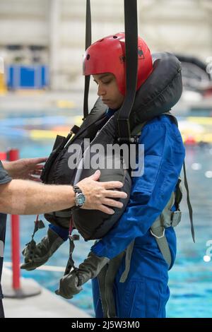 Datum: 08-23-2017 Ort: Sonny Carter NBL Thema: ASCAN Water Survival Training mit Zena Cardman, Jonny Kim, Warren Hoburg, Loral O' Hara, Jennifer Sidey und Jessica Watkins Fotograf: David DeHoyos Stockfoto