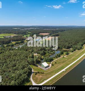 Luftaufnahme zur Schleuse Eckersmühlen am Main-Donau-Kanal bei Hilpolsttein Stockfoto