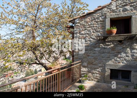 strade interne e costruzioni di Montalbano Elicona in Provincia di Messina, borgo dei borghi 2015, splendido borgo medievale molto caratteristico Stockfoto