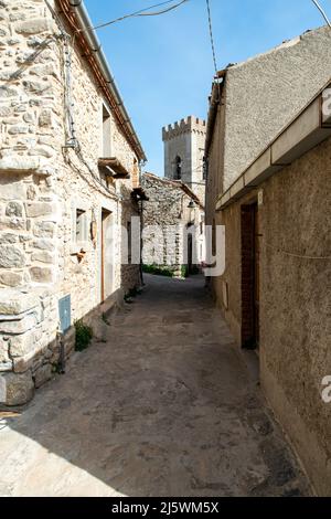 strade interne e costruzioni di Montalbano Elicona in Provincia di Messina, borgo dei borghi 2015, splendido borgo medievale molto caratteristico Stockfoto