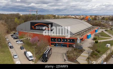 Saturn Arena in Ingolstadt an einem bewölkten Frühlingstag Stockfoto