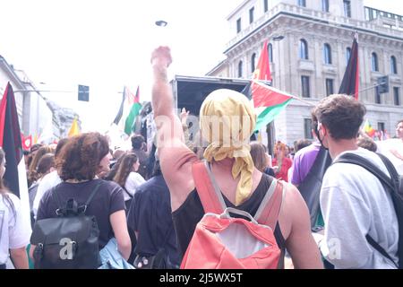 Feierlichkeiten Zum Tag Der Befreiung In Mailand, Italien - 25 Apr 2022 Stockfoto