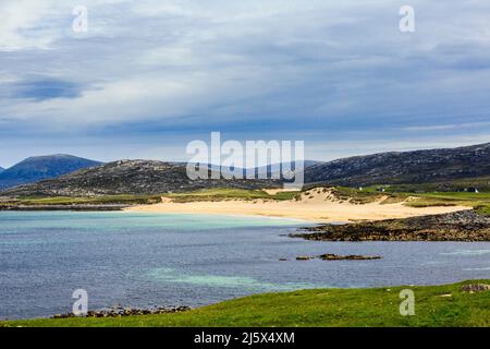 Blick auf Borve / Na Buirgh Sandstrand und Sanddünen von Scarista, Isle of Harris, Äußere Hebriden, Western Isles, Schottland, Großbritannien, Großbritannien Stockfoto