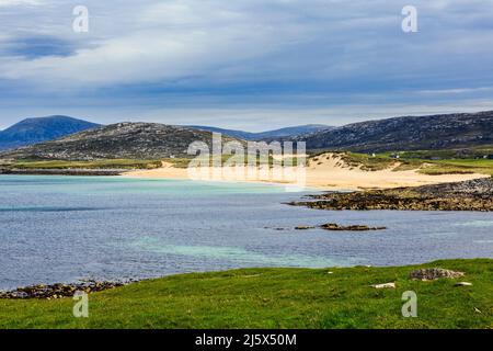 Blick auf Borve / Na Buirgh Sandstrand und Sanddünen von Scarista, Isle of Harris, Äußere Hebriden, Western Isles, Schottland, Großbritannien, Großbritannien Stockfoto