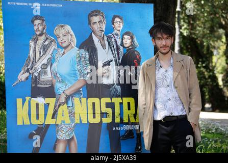 Rom, Italien. 26. April 2022. Rom, Vorstellung des Films 'Koza Nostra' im Kino vom 5.. Mai im Bild: Gabriele Cicirello Kredit: Unabhängige Fotoagentur/Alamy Live News Stockfoto